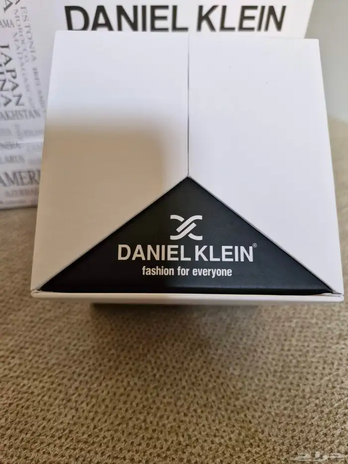 ساعة دانيل كلاين 0