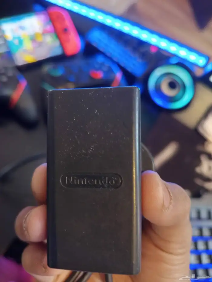 جهاز نينتندو سويتش أولد مع يدين و مساحه زياده256 قيقا 3