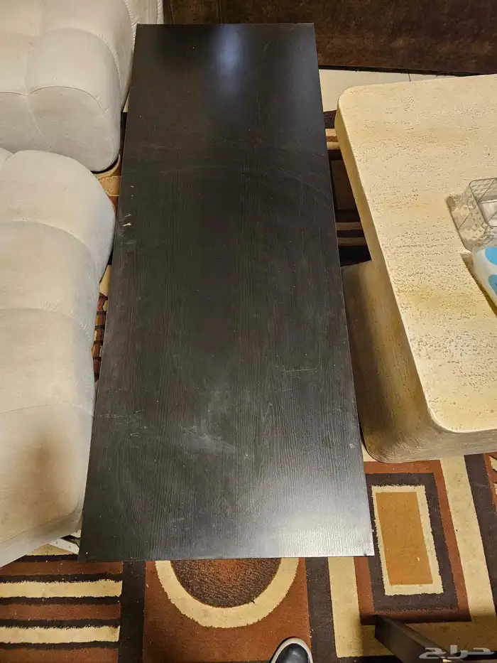 طاولة تليفيزون ايكيا اللون اسود 1