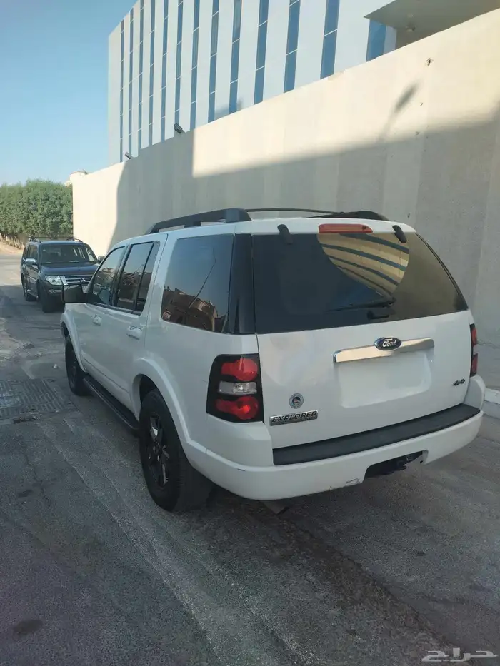 اكسبلورر 2009 نظيف - مكينة موضبة من سنة -قير سليم - ممشى 400 0