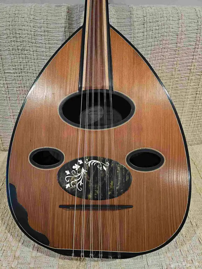 عود احترافي مقاسات عراقي. القصعة جوز شامي و الوش سيدار تركي 0