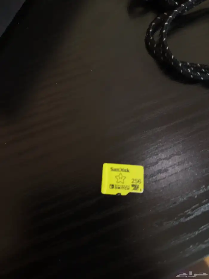 جهاز نينتندو سويتش أولد مع يدين و مساحه زياده256 قيقا 8