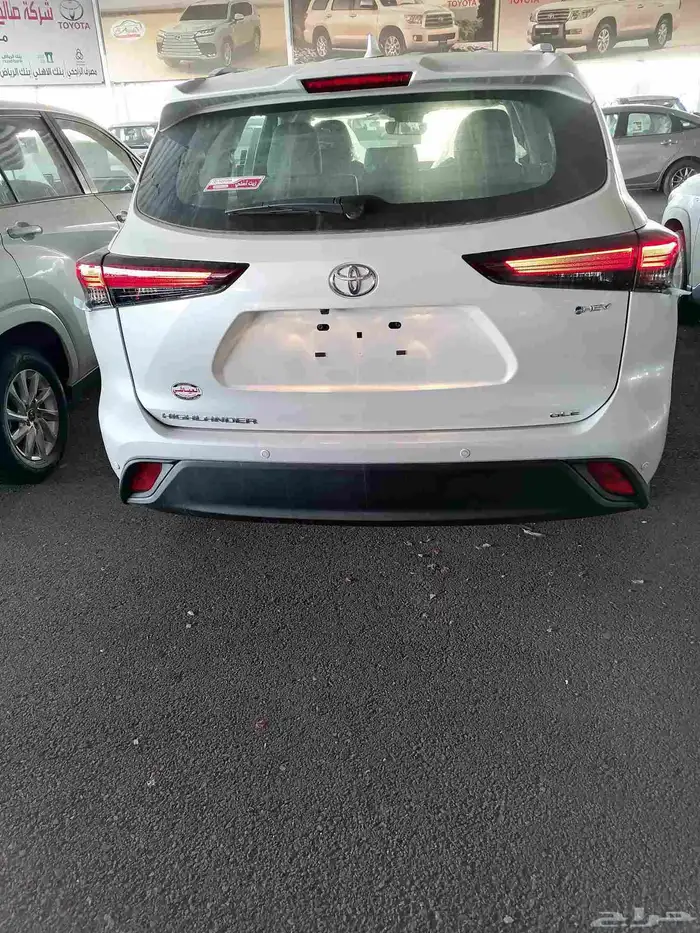 تويوتا هايلاندر GLE هايبرد 2500 سي سي موديل 2025 3