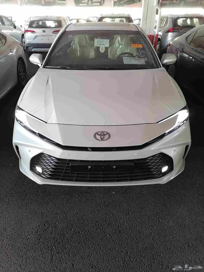 تويوتا كامري LE بنزين 2500 سي سي موديل 2025 0