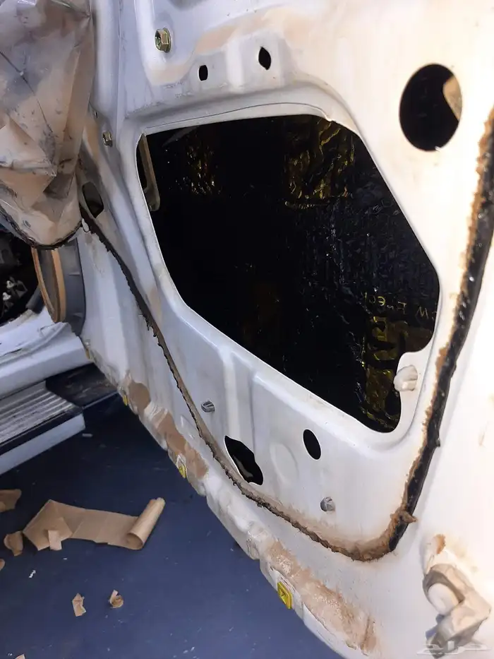 عازل صوت و حرارة للسيارات 6