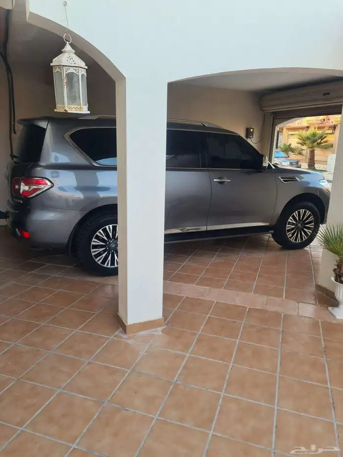 نيسان باترول بلاتينيوم مخزن 7