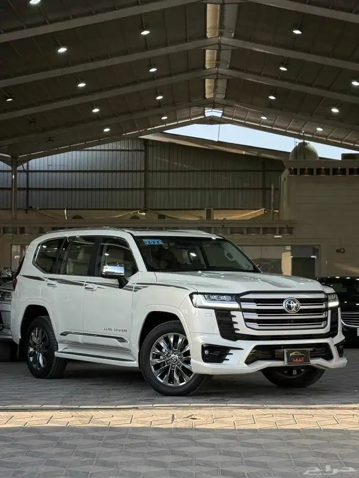 لاندكروزر - في اكس - 2024 - بسعر 295 الف (( تم البيع )) 6