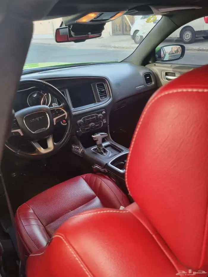 دودج تشارجر 2017 18