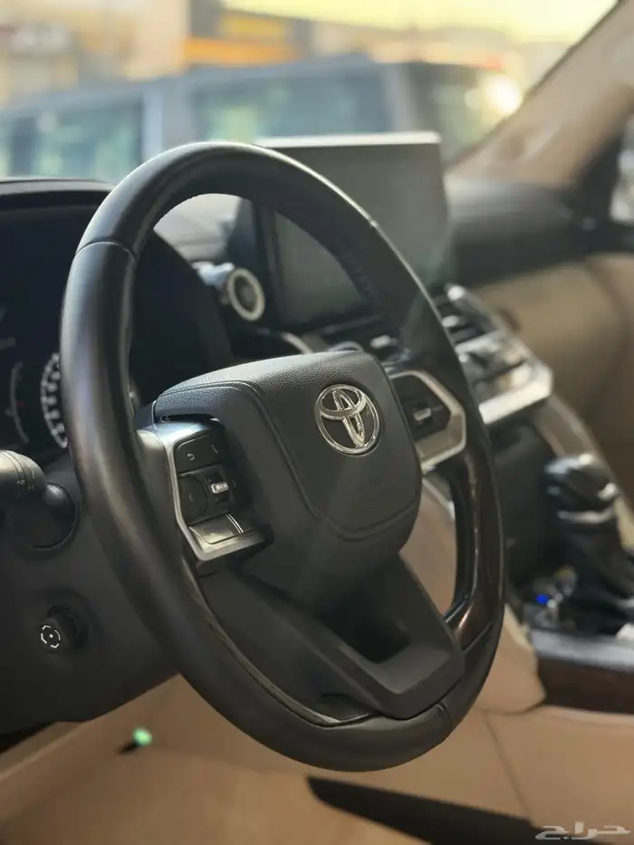 لاندكروزر - في اكس - 2024 - بسعر 295 الف (( تم البيع )) 12