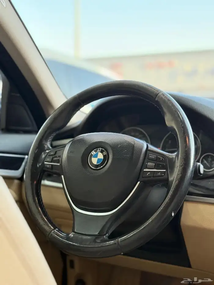 بي ام دبليو - 2016 - 520 - فل كامل 16