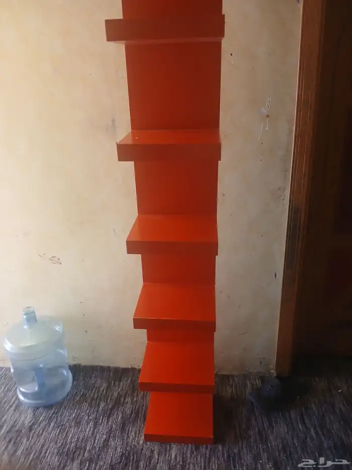 رف درج من ايكيا لون احمر بسعر مره رخيص 0