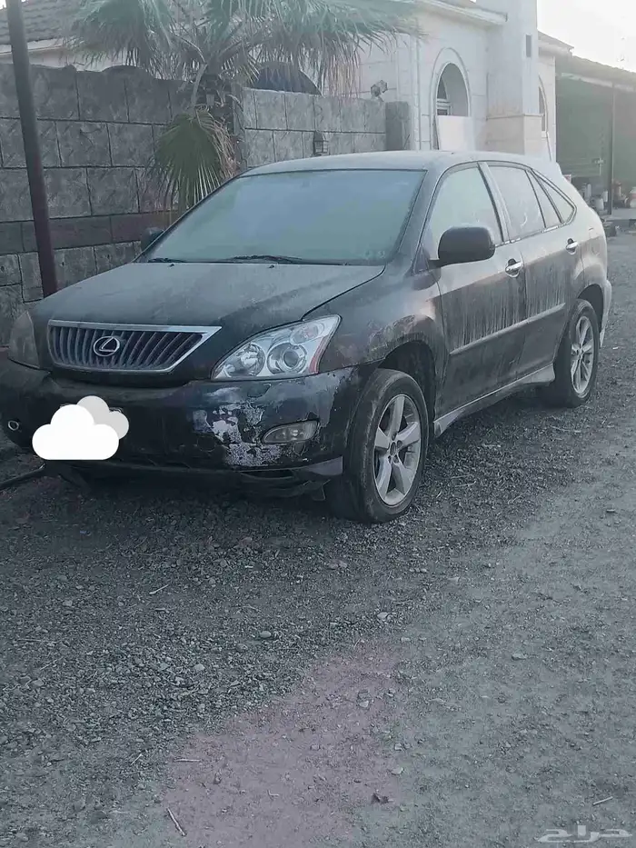جيب لكزس مديل 2008شغال مافيه شي من الازم اسقاطه 1
