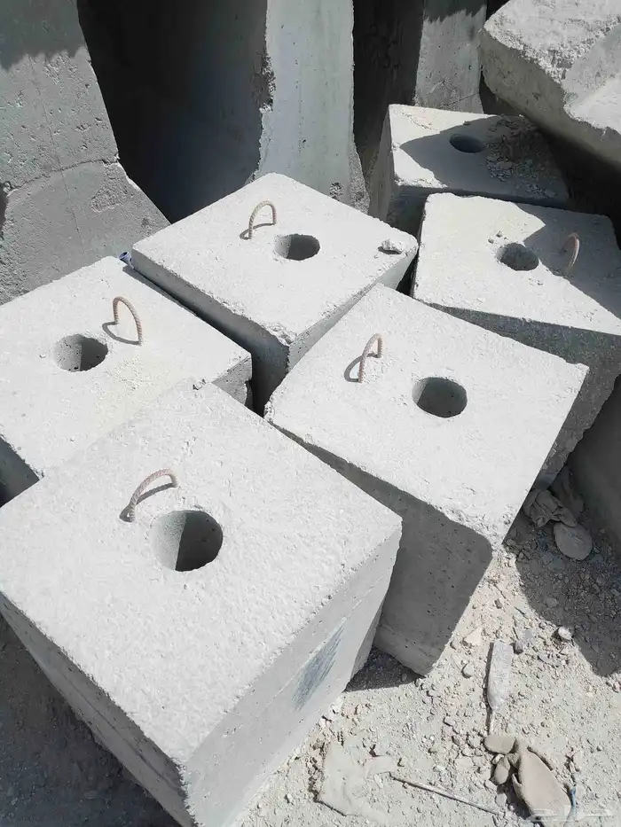 يسعدنا ان نتقدم لكم أعمالنا اعمال خرسانية لأعمال الطرق وتجمي 5