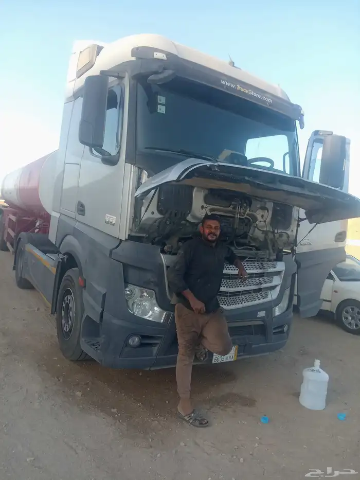ميكانيكي تريلات وإصلاح جميع البلوف 0