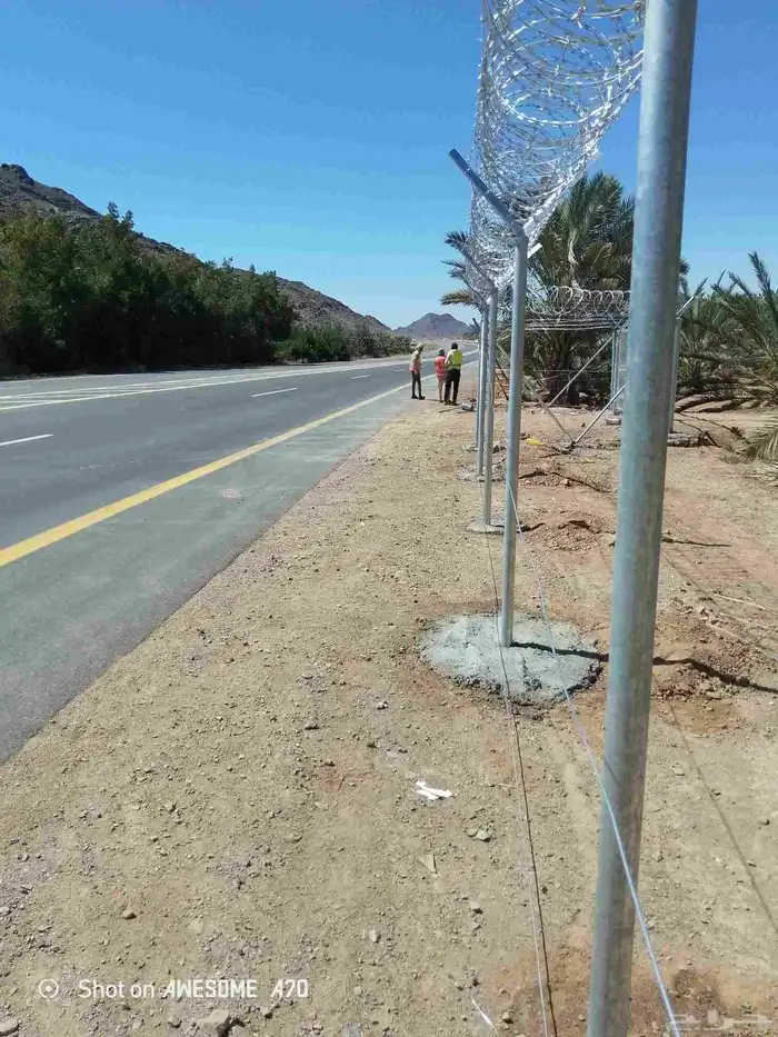 مقاول شبوك تركيب توريدالشبوك سياج شنكو مزارع دجاج 6