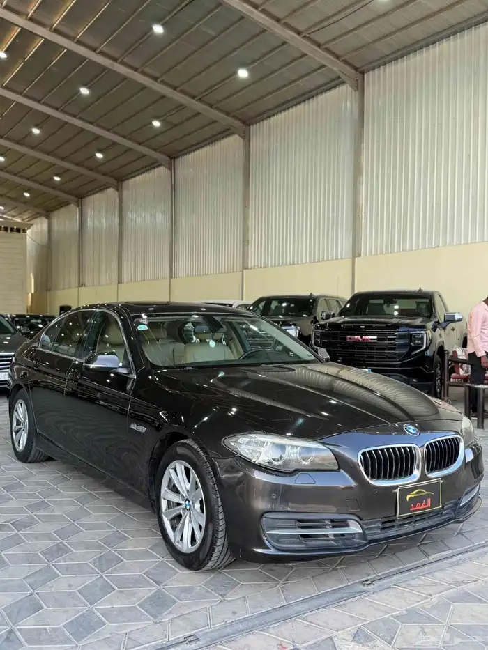 بي ام دبليو - 2016 - 520 - فل كامل 1