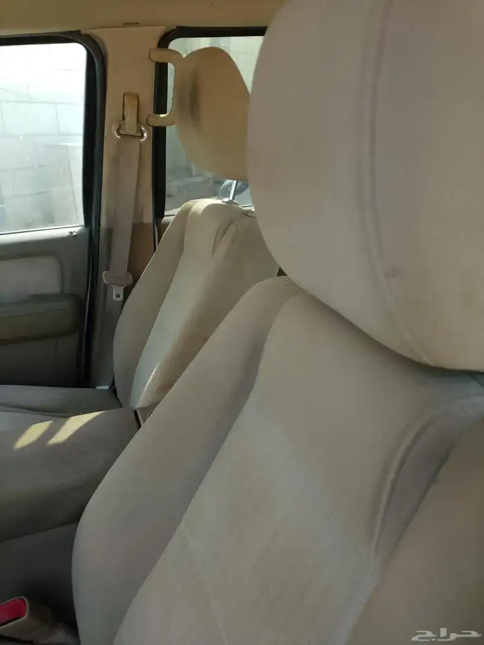 فورد اكسبلور محتاج قير ومطوف سنه مطلوب في 6الف 4