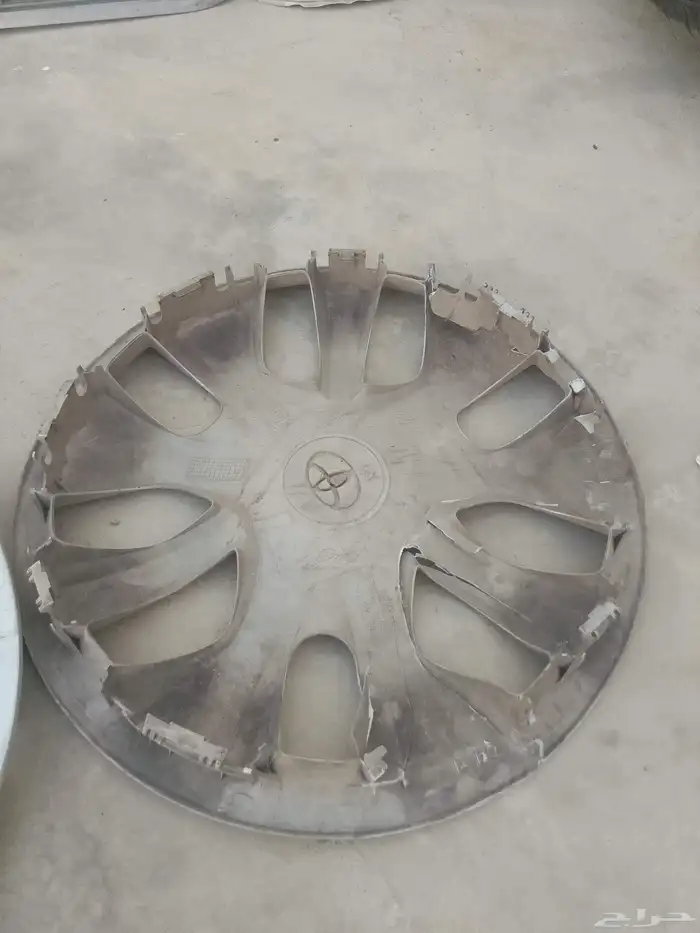 طياس اصلي هايلوكس 2025 2