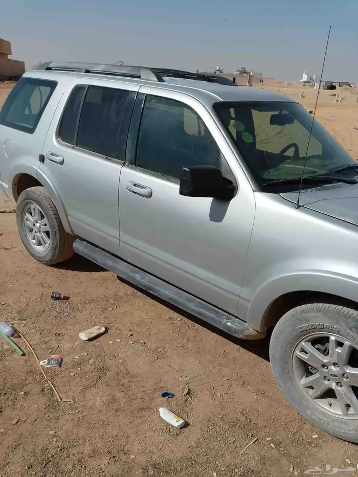 فورد اكسبلور محتاج قير ومطوف سنه مطلوب في 6الف 1