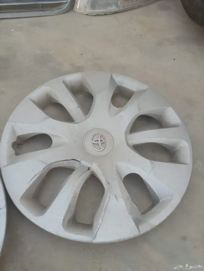 طياس اصلي هايلوكس 2025 5