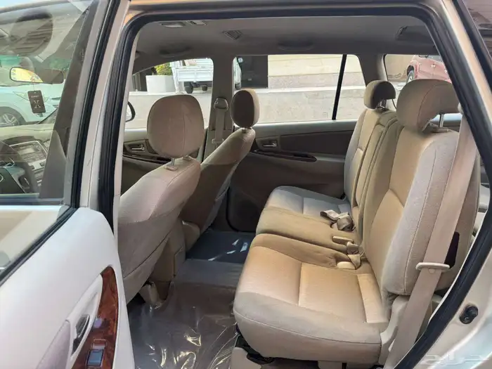 انوفا 2013 فل كامل ممشى 207 15