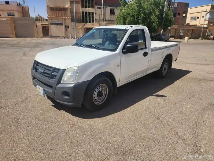 ايسوزو ديماكس 2011 0