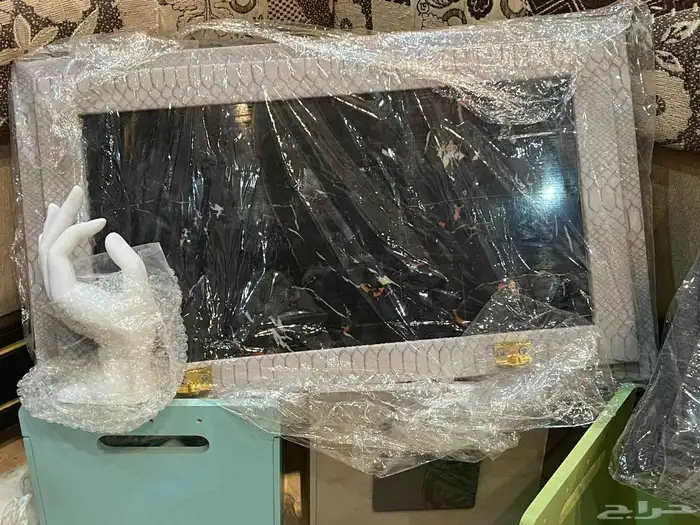 اغراض وكماليات محل ورد 21