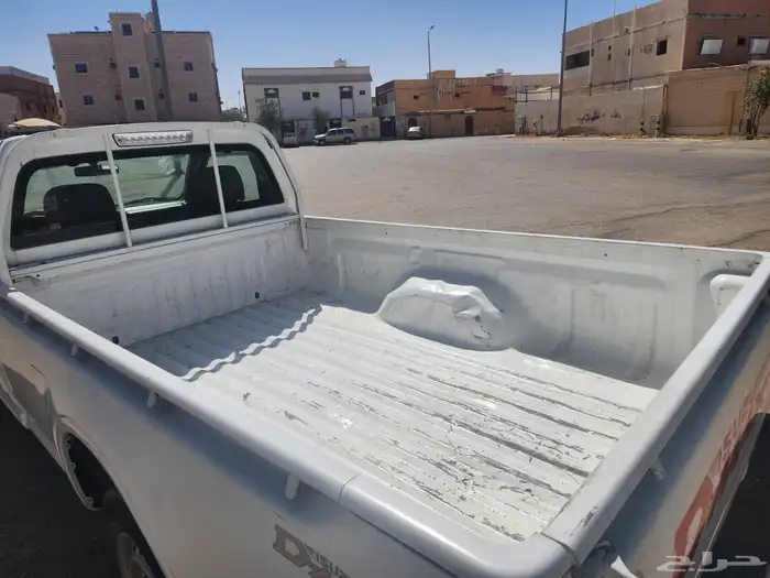 ايسوزو ديماكس 2011 13