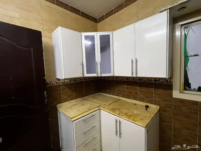 غرفة نوم ومطبخ 2