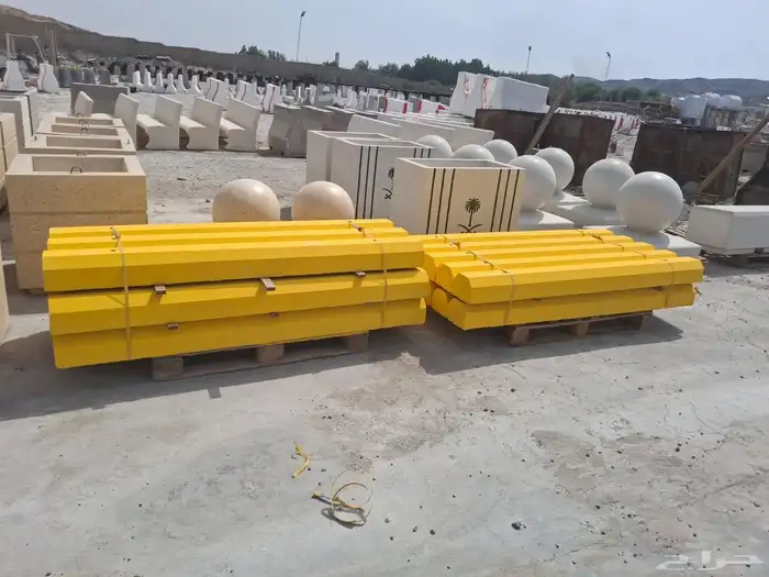 حواجز خرسانيه مناهيل مصدات قواعد اناره زينة حدائق 6