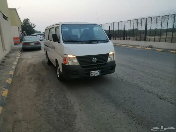 باص نيسان 2009 للبيع 1