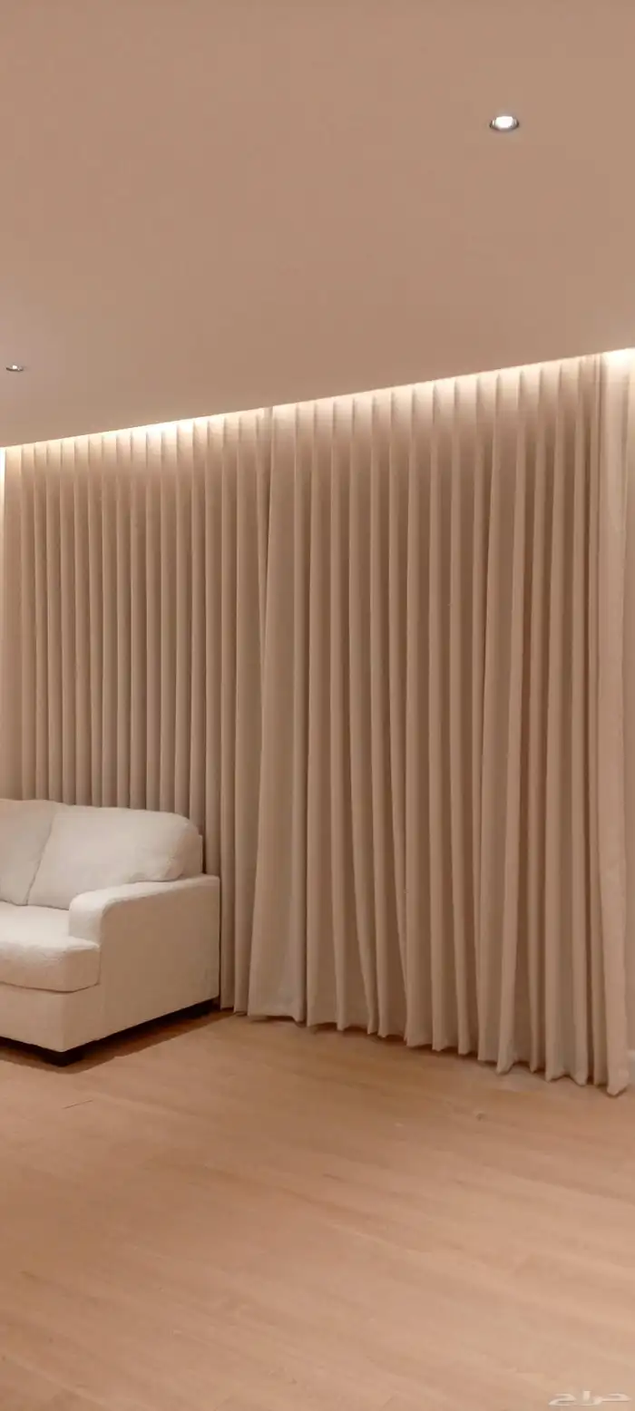 تفصيل ستائر وايفي ستائر رول ستائر امري ي ستائر عادي 0