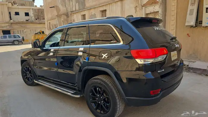 للبيع جيب جراند 8