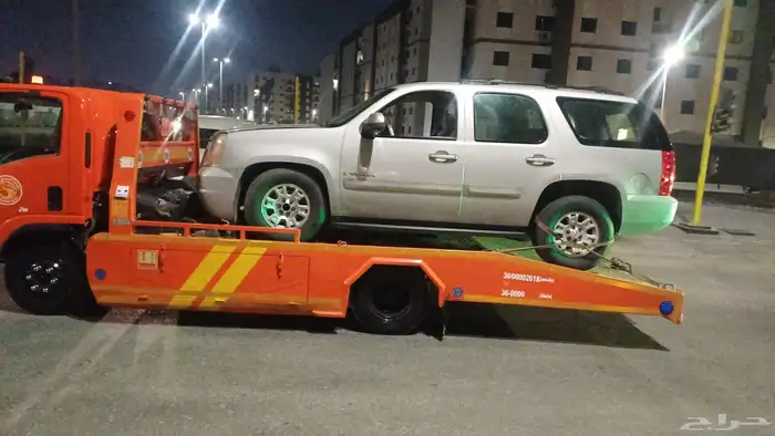 سطحة لسحب ونقل السيارات 1