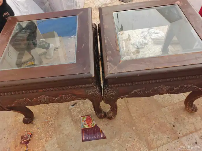 طاولات للبيع المستعجل با10 بس 0