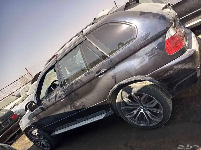 تشليح قطع غيار X5. AMGمديل 2007مكينه 6سلندر ديزل 4