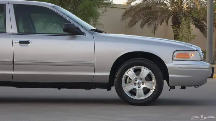 فورد فكتوريا 2011 توكيلات ( ممشى قليل) 11