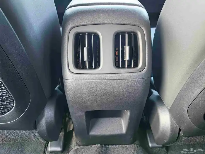 هونداي توسان ديزل موديل 2023 م (تم البيع) 17