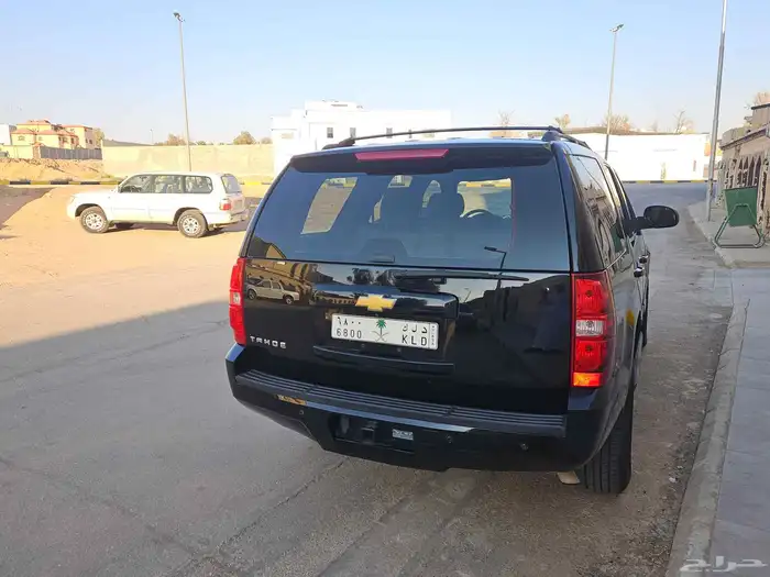 للبيع جمس تاهو دبل اسود 2013 2