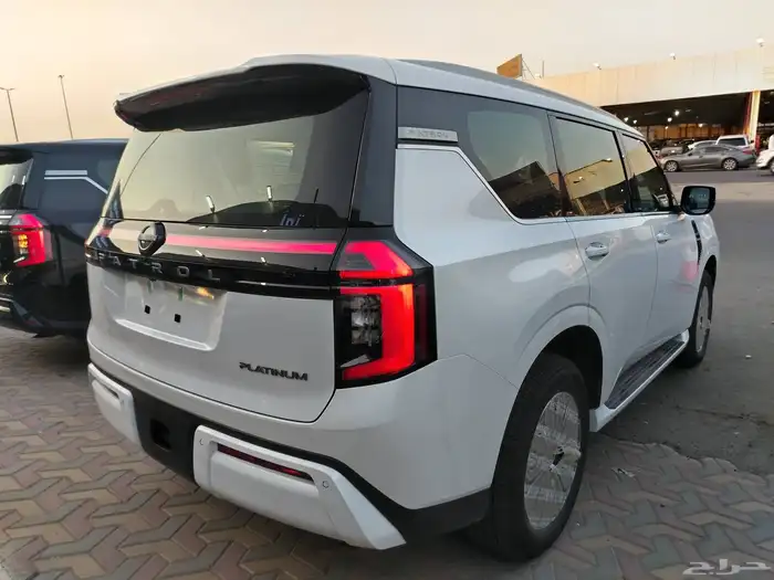 نيسان باترول ( بلاتنيوم V6 تنفس طبيعي موديل 2026 سعودي 5