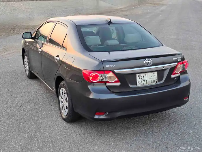 تويوتا كورولا 2012 - نص فل XLi 1.6 33