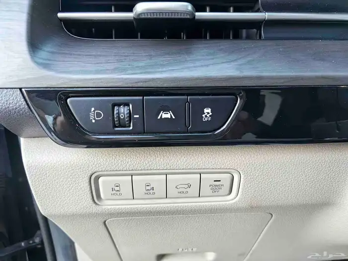 كيا كرنفال ديزل فل اوبشن موديل 2021 م وارد كوريا بحالة ممتاز 13