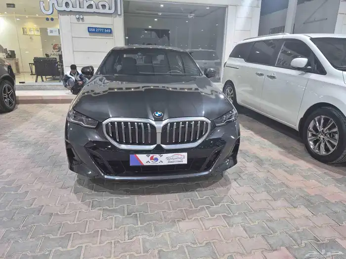 بي ام دبليو 520 BMW 520i M KIT 2024 1
