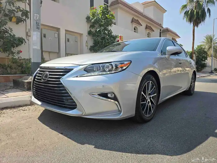 LEXUS ES 350 2016 لكزس نظيف 2