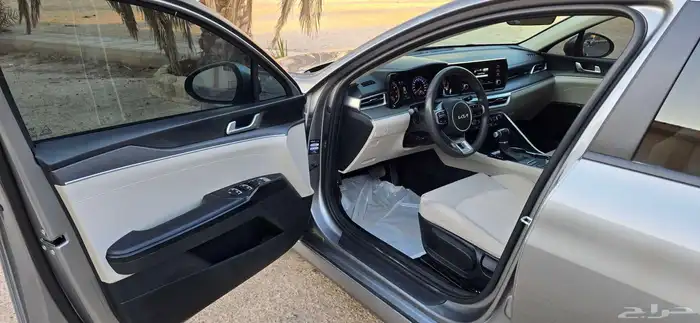 كيا K5 2022 إستاندر 2.5 9