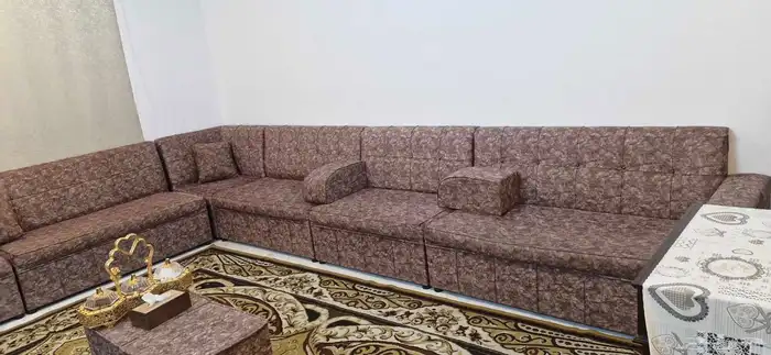 كنب مع سجاد 2