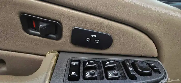 جي ام سي سوبربان 2005 دبل 11