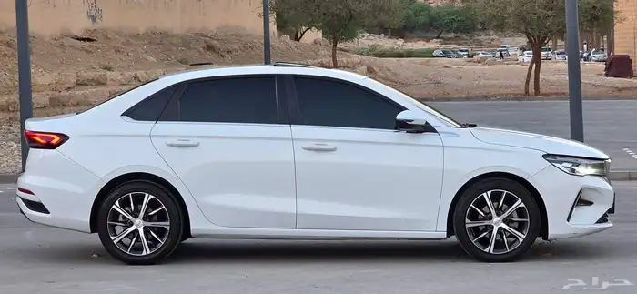 جيلي امجراند 2023 فل كامل 5