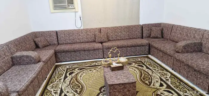 كنب مع سجاد 0