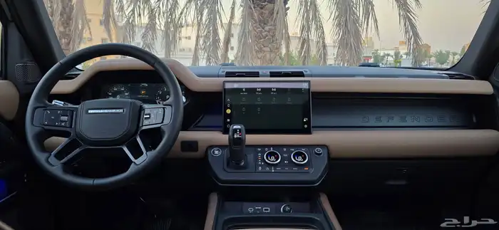 ديفندر P400 2022 V6 34